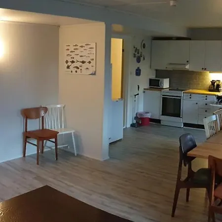 Johs. H. Giaever Hostel Henningsvaer