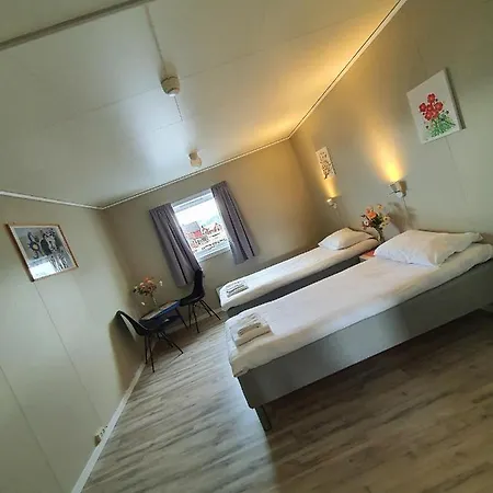 Hostel Johs. H. Giaever Henningsvaer